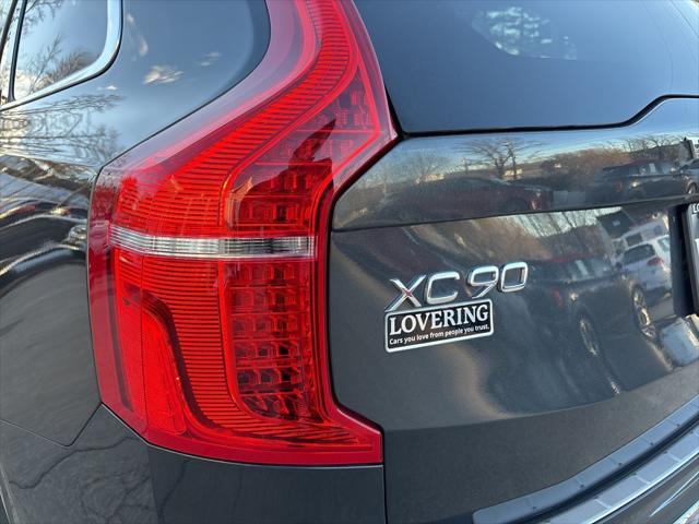 used 2022 Volvo XC90 Recharge Plug-In Hybrid car, priced at $47,365