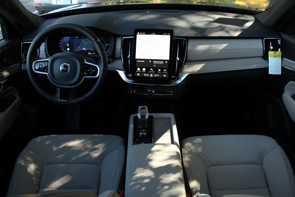 new 2025 Volvo XC90 Plug-In Hybrid car, priced at $75,095