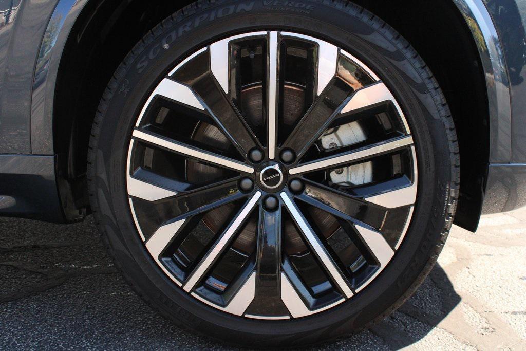 new 2025 Volvo XC90 Plug-In Hybrid car, priced at $75,095