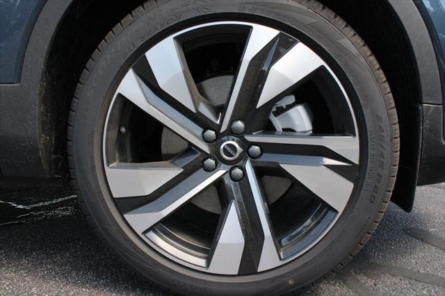 new 2026 Volvo XC40 car, priced at $54,745