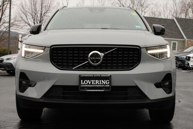 used 2024 Volvo XC40 car, priced at $35,150