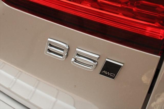 new 2026 Volvo V60 Cross Country car, priced at $56,650