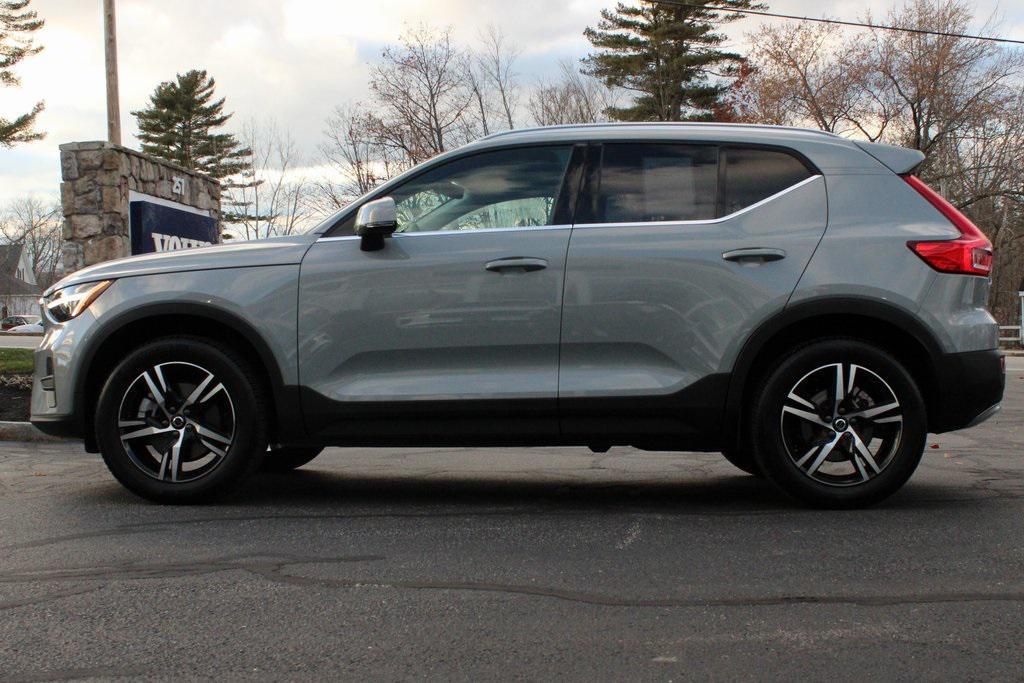 used 2025 Volvo XC40 car, priced at $33,298