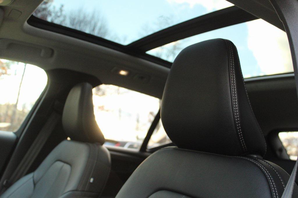 used 2025 Volvo XC40 car, priced at $33,298