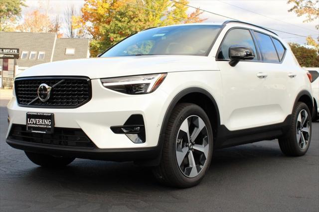 new 2025 Volvo XC40 car, priced at $47,145