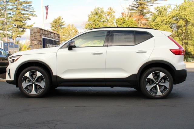 new 2025 Volvo XC40 car, priced at $47,145