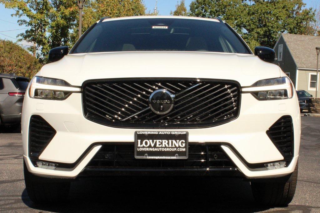 new 2026 Volvo XC60 car, priced at $57,985