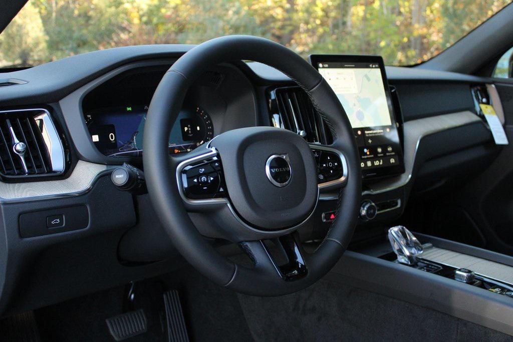new 2026 Volvo XC60 car, priced at $57,985