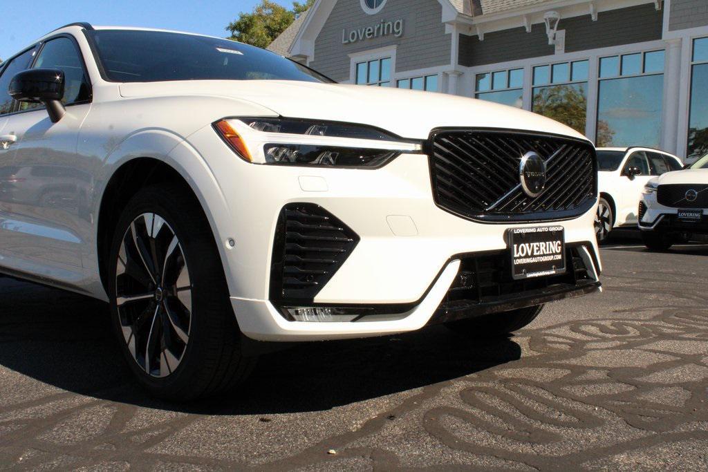 new 2026 Volvo XC60 car, priced at $57,985