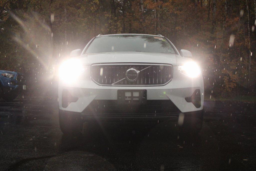 used 2025 Volvo XC40 car, priced at $33,615