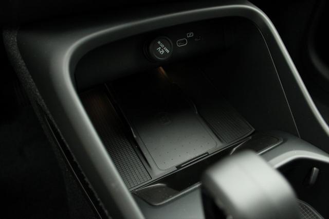 new 2025 Volvo XC40 car, priced at $46,035