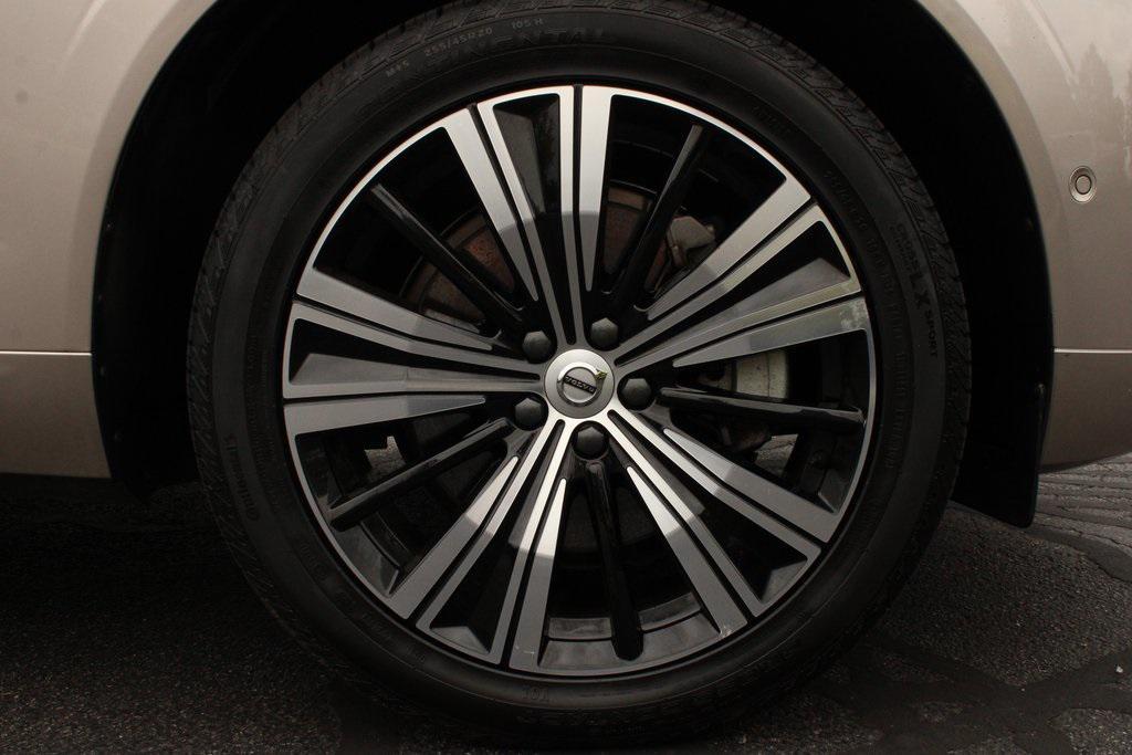 used 2023 Volvo XC60 car, priced at $42,648
