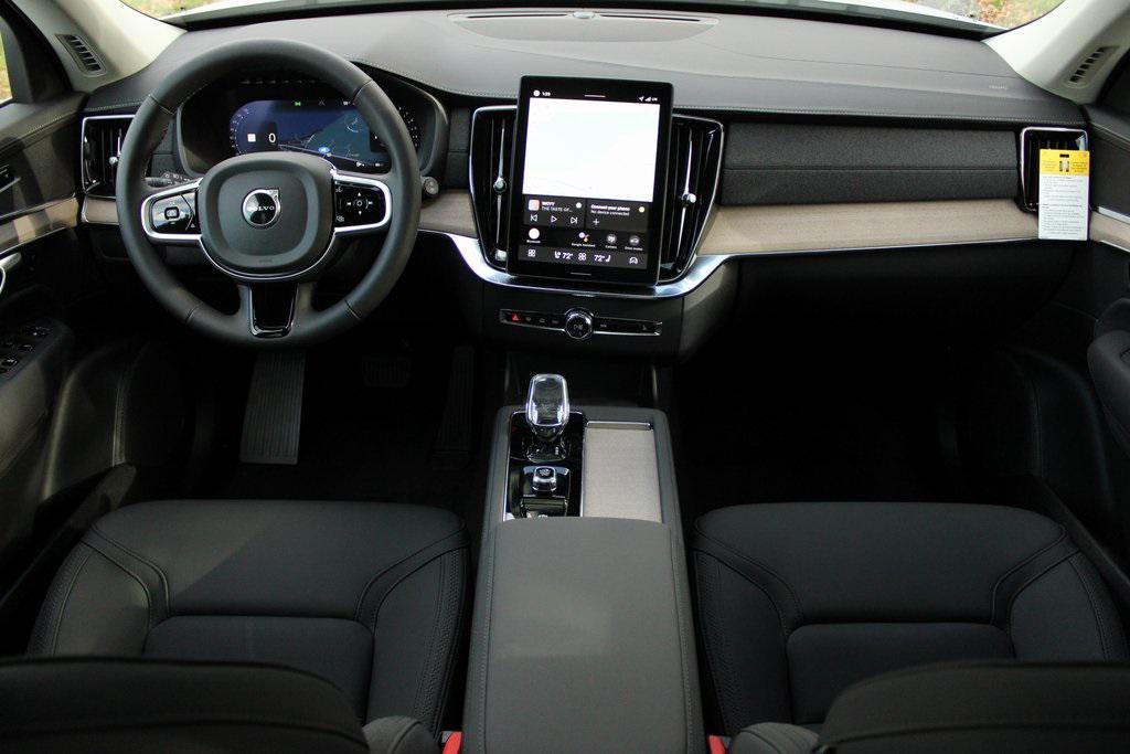 new 2026 Volvo XC90 car, priced at $67,230
