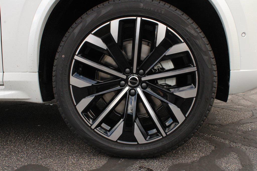 new 2026 Volvo XC90 car, priced at $67,230