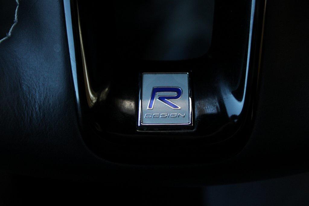 used 2018 Volvo XC90 car, priced at $23,988