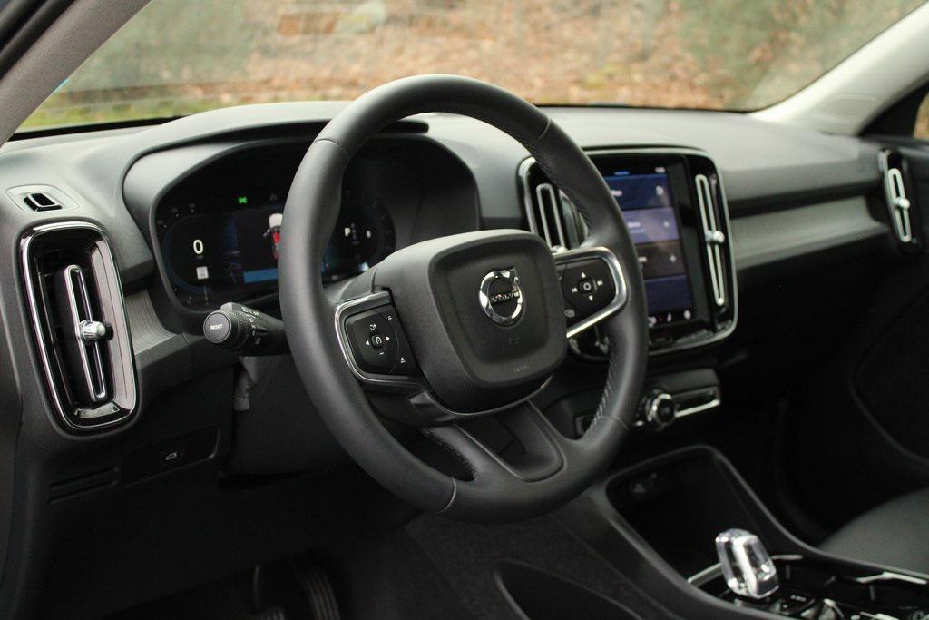 used 2023 Volvo XC40 car, priced at $33,556