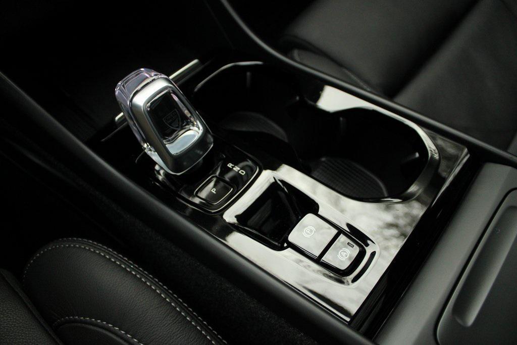 used 2023 Volvo XC40 car, priced at $33,556