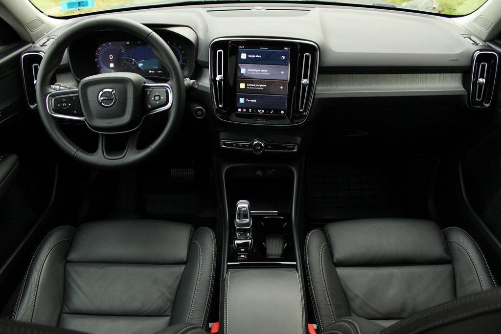 used 2023 Volvo XC40 car, priced at $33,556