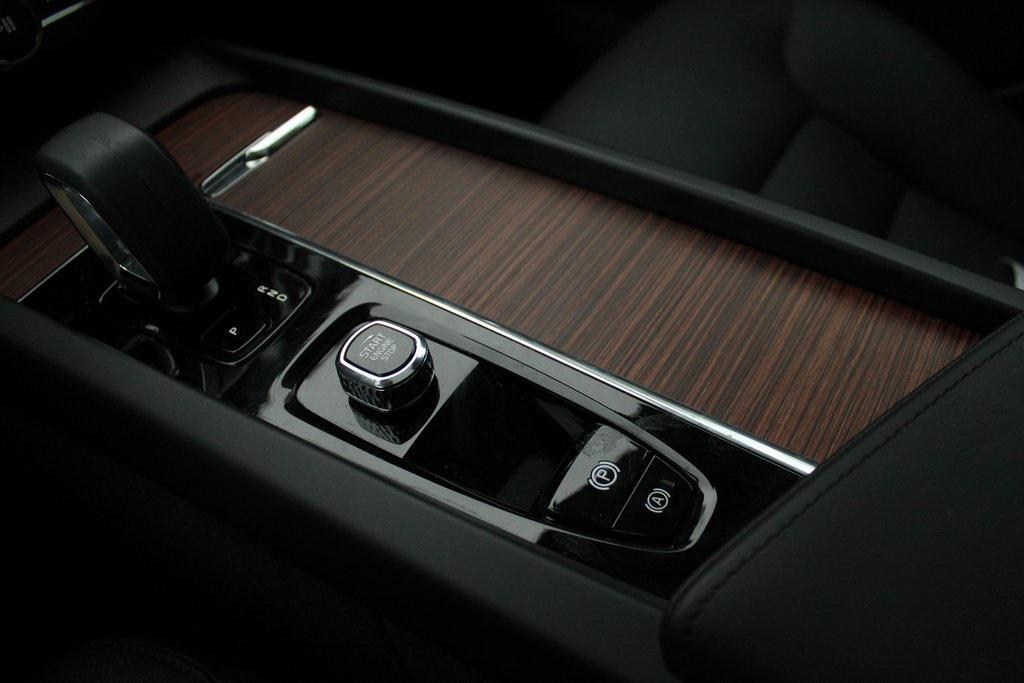 used 2024 Volvo V60 Cross Country car, priced at $40,988