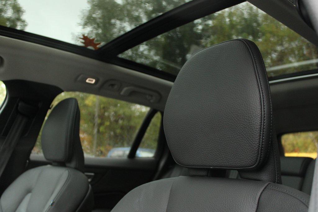 used 2024 Volvo V60 Cross Country car, priced at $40,988