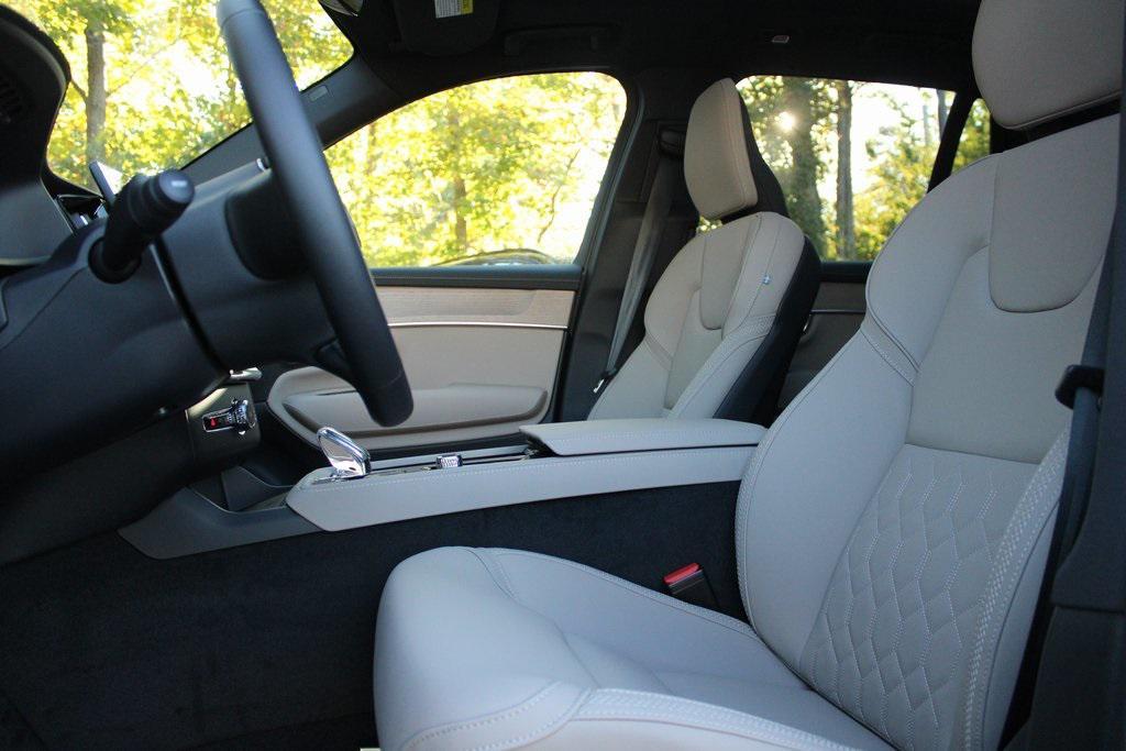new 2026 Volvo XC90 car, priced at $73,000