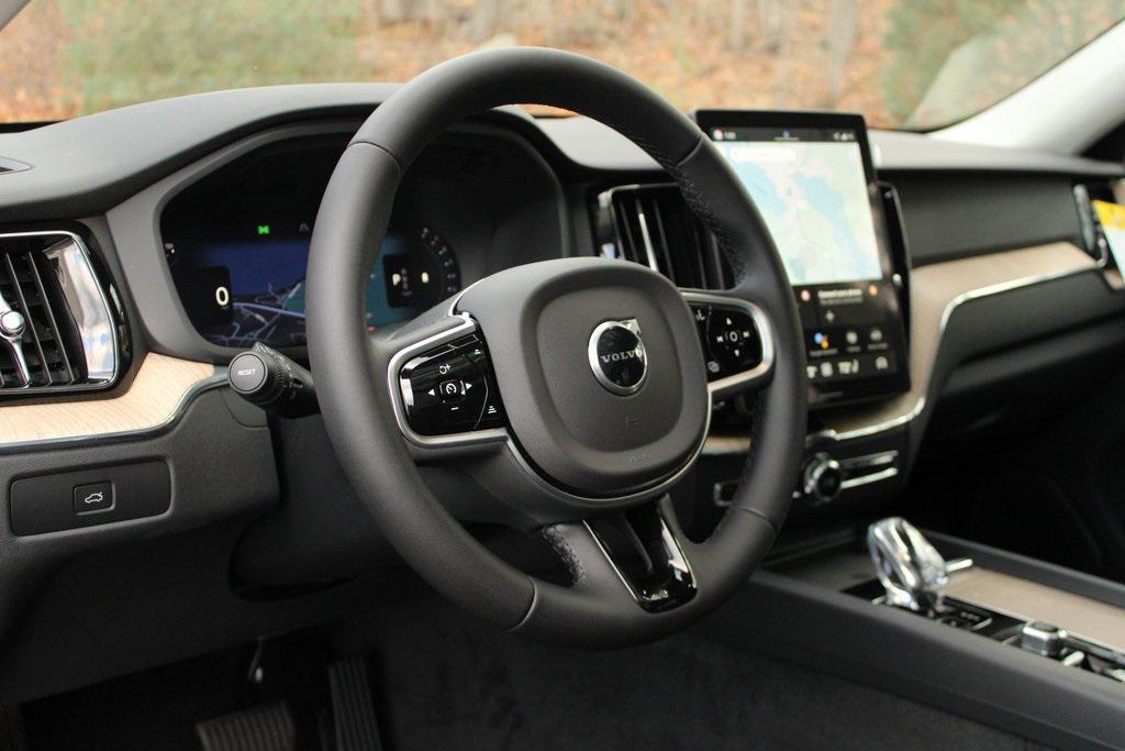 new 2026 Volvo XC60 car, priced at $57,985