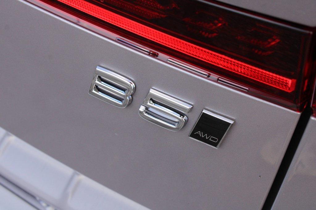 new 2026 Volvo XC60 car, priced at $57,985