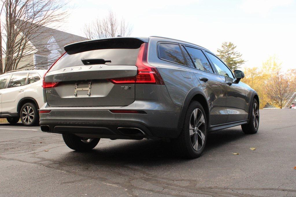used 2020 Volvo V60 Cross Country car, priced at $30,553