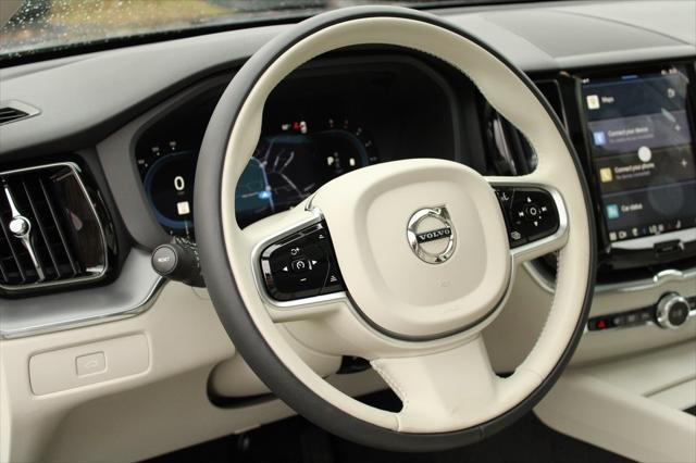 new 2025 Volvo XC60 car, priced at $51,075
