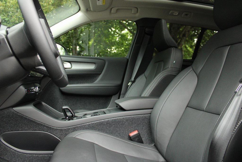 new 2026 Volvo XC40 car, priced at $46,900