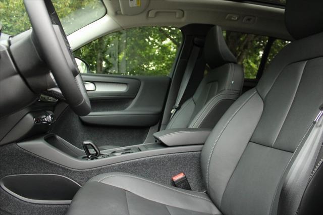 new 2026 Volvo XC40 car, priced at $46,900