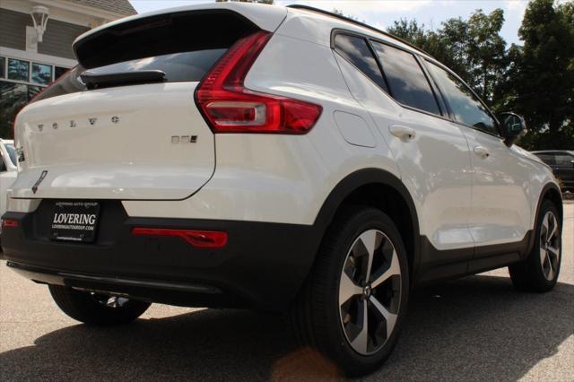 new 2025 Volvo XC40 car, priced at $48,315