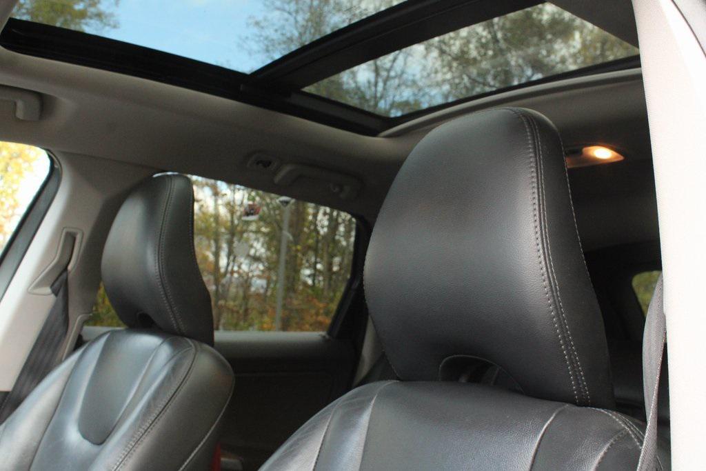 used 2017 Volvo XC60 car, priced at $12,577