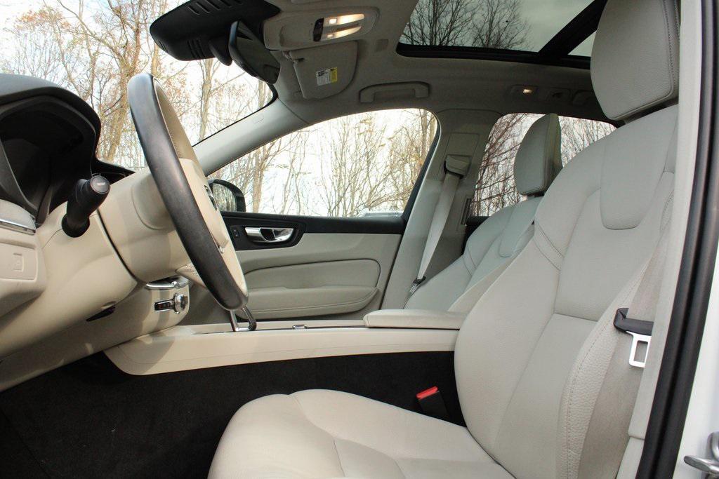 used 2023 Volvo XC60 car, priced at $35,056