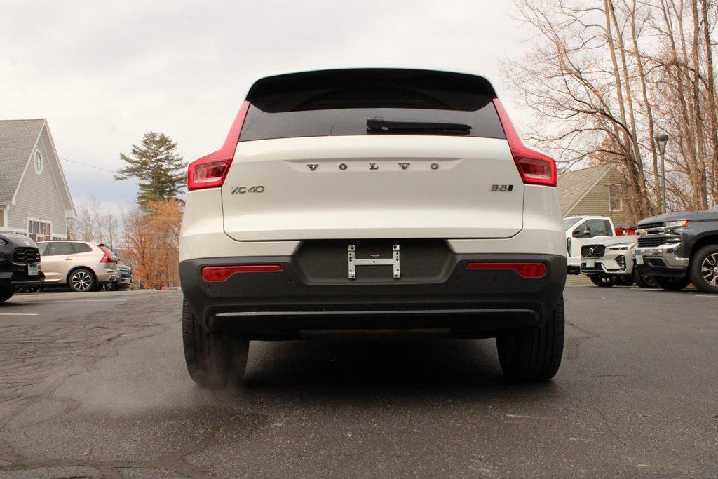used 2025 Volvo XC40 car, priced at $34,789