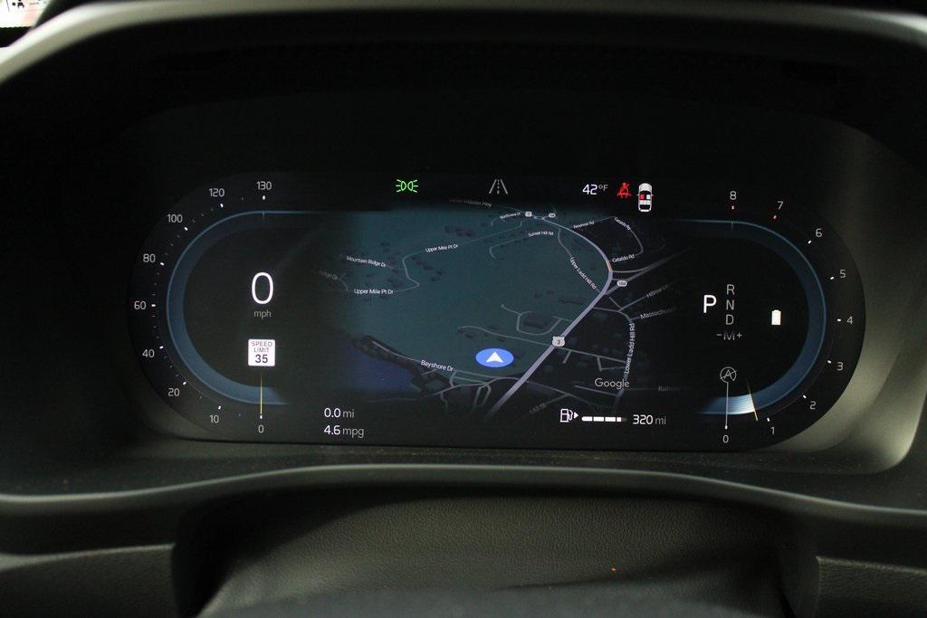 used 2025 Volvo XC40 car, priced at $34,789