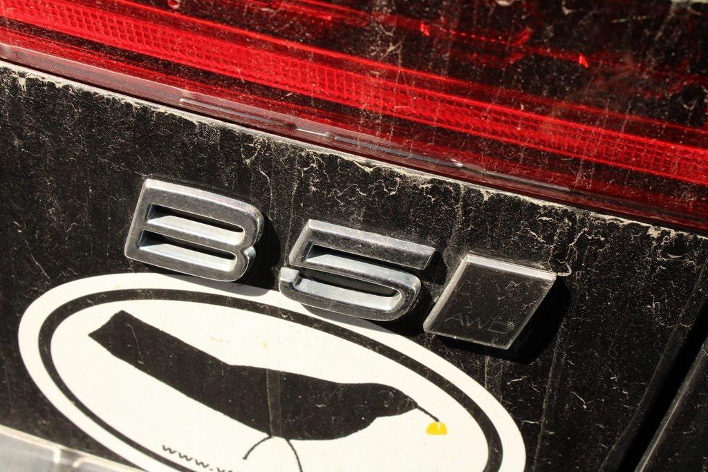 used 2023 Volvo XC60 car, priced at $36,347