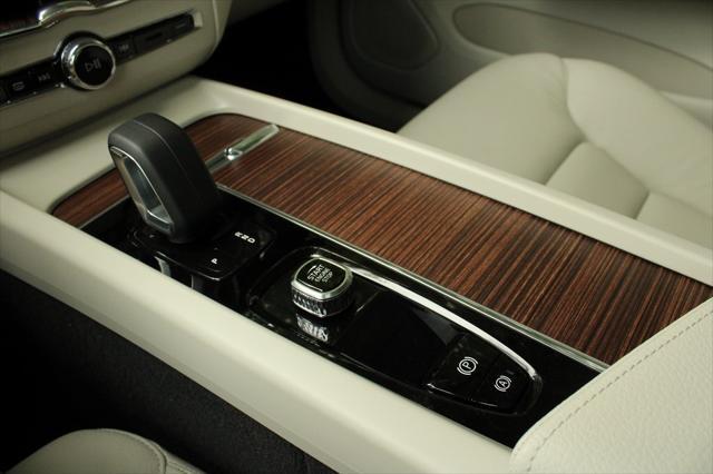 used 2022 Volvo XC60 car, priced at $36,380