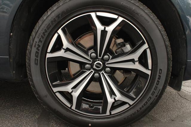 used 2022 Volvo XC60 car, priced at $36,380