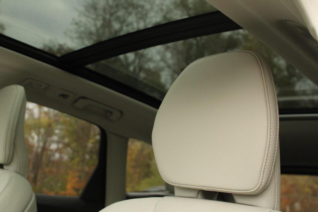 used 2024 Volvo XC60 car, priced at $41,498