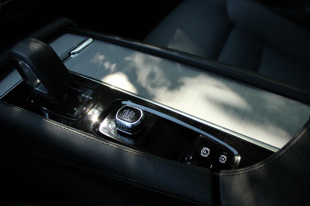 used 2025 Volvo XC90 car, priced at $45,501