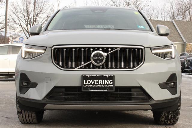 used 2024 Volvo XC40 car, priced at $34,360