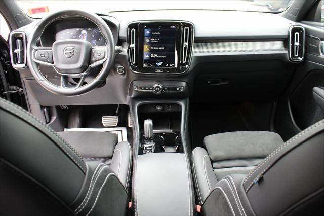 used 2021 Volvo XC40 car, priced at $33,987