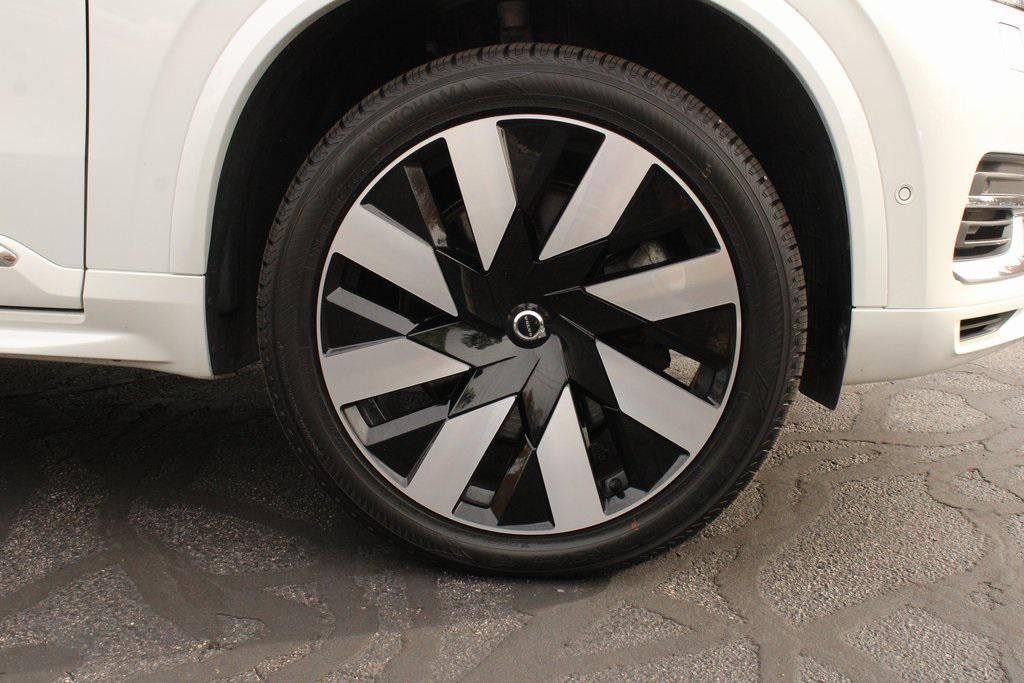 used 2024 Volvo XC90 Recharge Plug-In Hybrid car, priced at $48,526