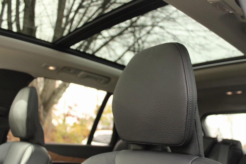 used 2024 Volvo XC90 Recharge Plug-In Hybrid car, priced at $48,526