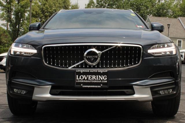 used 2020 Volvo V90 Cross Country car, priced at $33,791