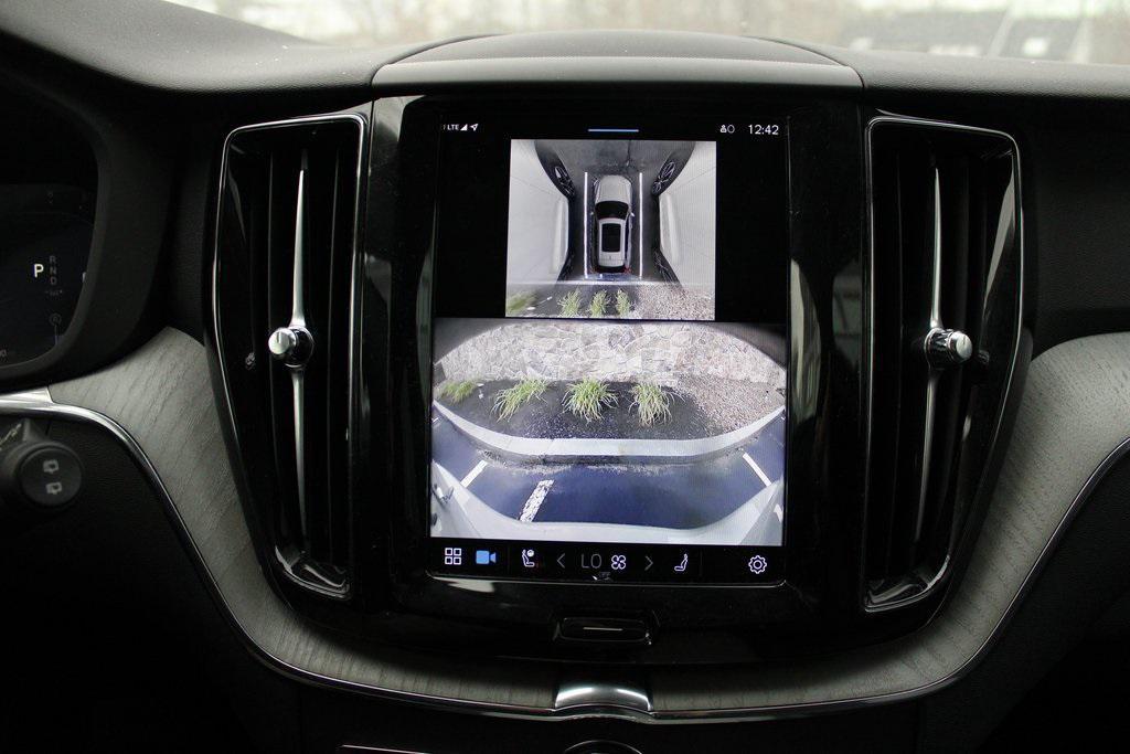 used 2025 Volvo XC60 car, priced at $36,914