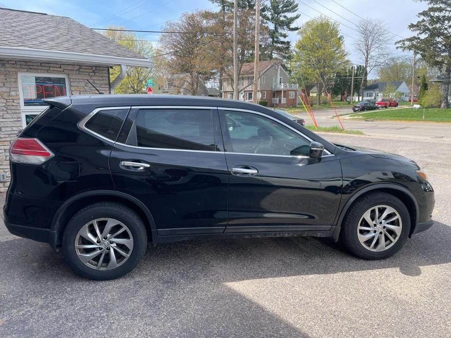 used 2014 Nissan Rogue car, priced at $10,800