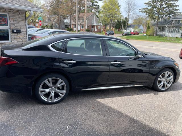 used 2016 INFINITI Q70L car, priced at $17,900