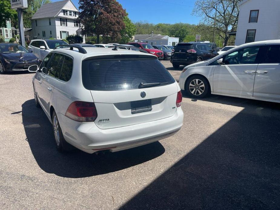 used 2014 Volkswagen Jetta SportWagen car, priced at $10,500